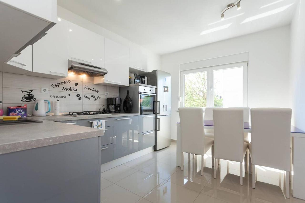 Apartman Mark Apartman Póla Kültér fotó